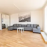 Penthouse # 81 With Panoramic View In Elite Rezidence With Free Parking Praha