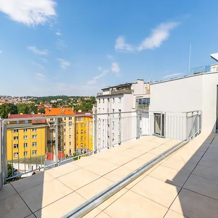Penthouse # 81 With Panoramic View In Elite Rezidence With Free Parking プラハ
