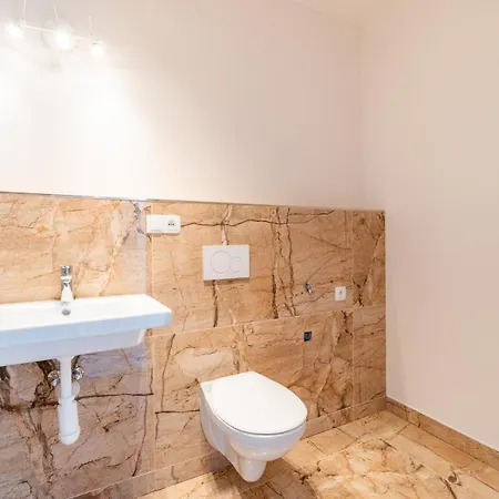 Penthouse # 81 With Panoramic View In Elite Rezidence With Free Parking * プラハ