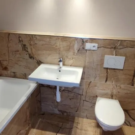 Penthouse # 81 With Panoramic View In Elite Rezidence With Free Parking Prague